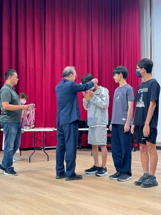 5
