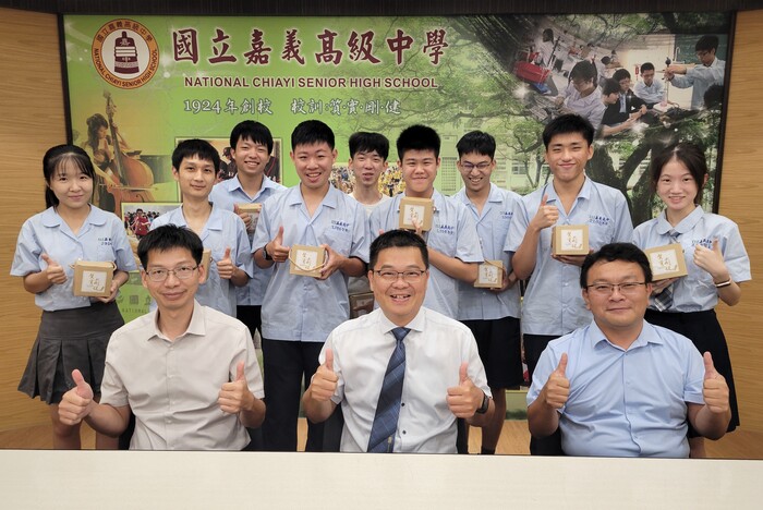 醫科搖籃育良醫．頂大推手造英才