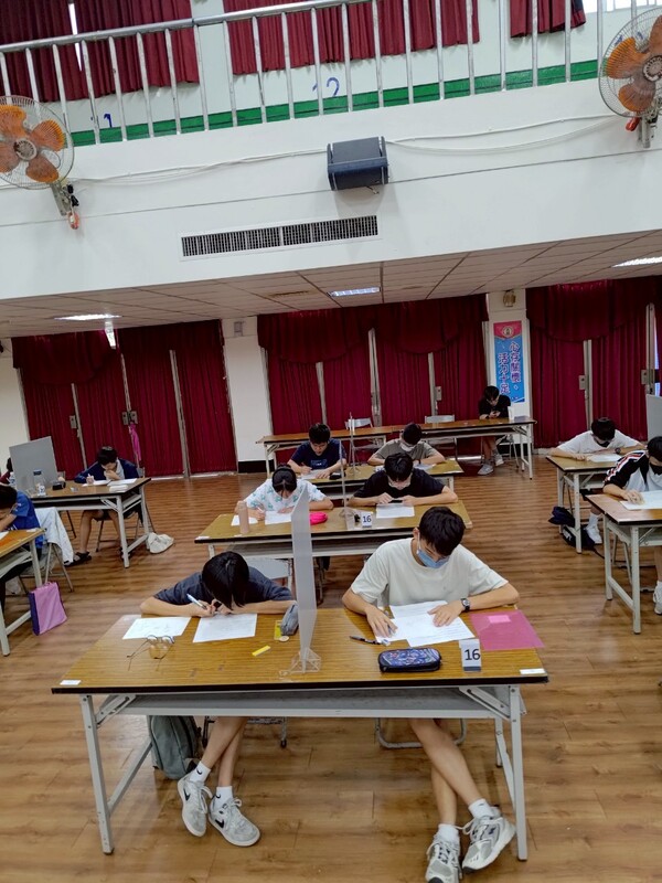 圖片說明