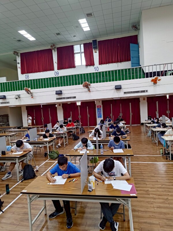圖片說明
