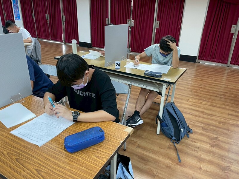 圖片說明