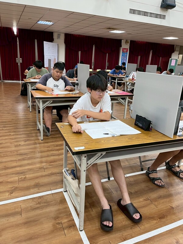 圖片說明