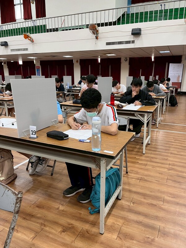 圖片說明
