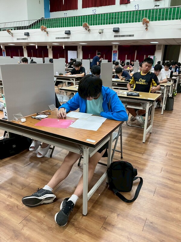 圖片說明