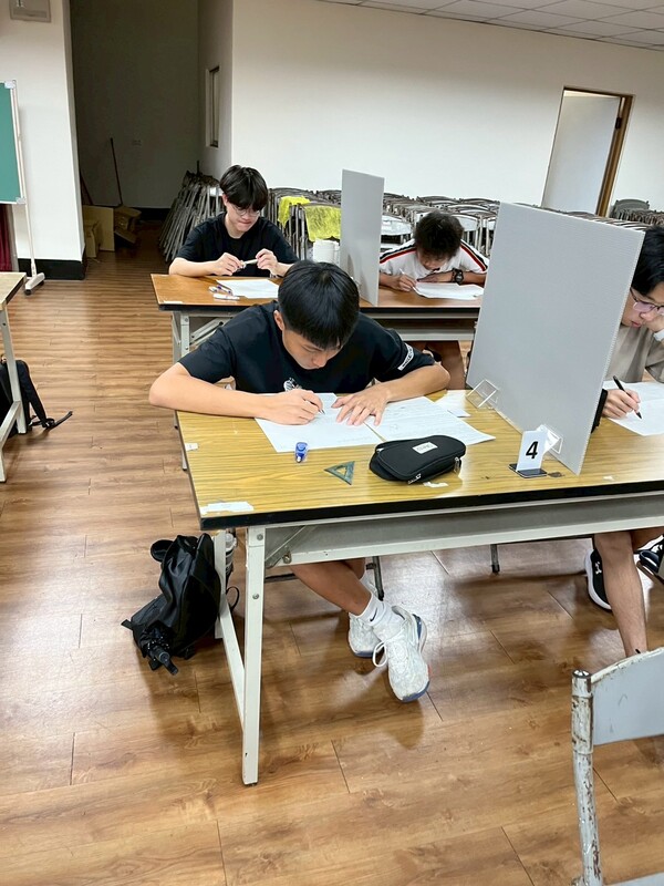 圖片說明