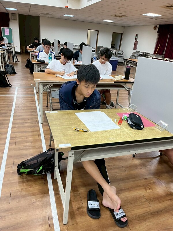 圖片說明