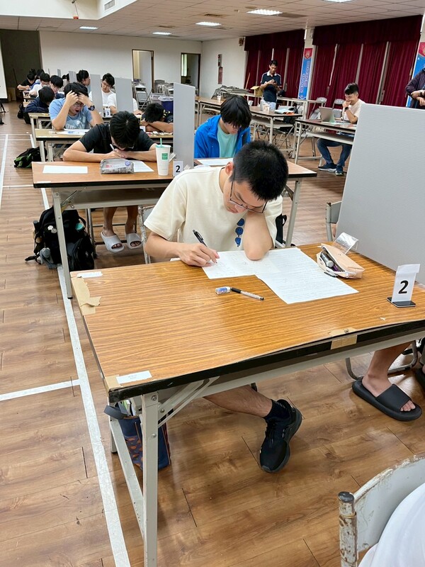 圖片說明