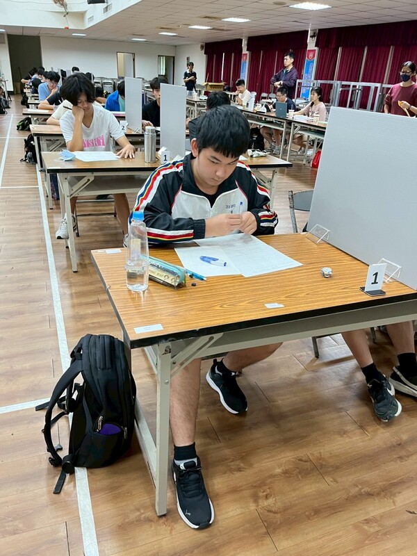 圖片說明