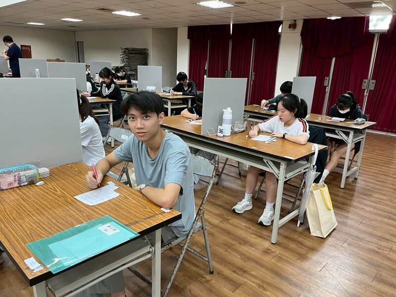 圖片說明