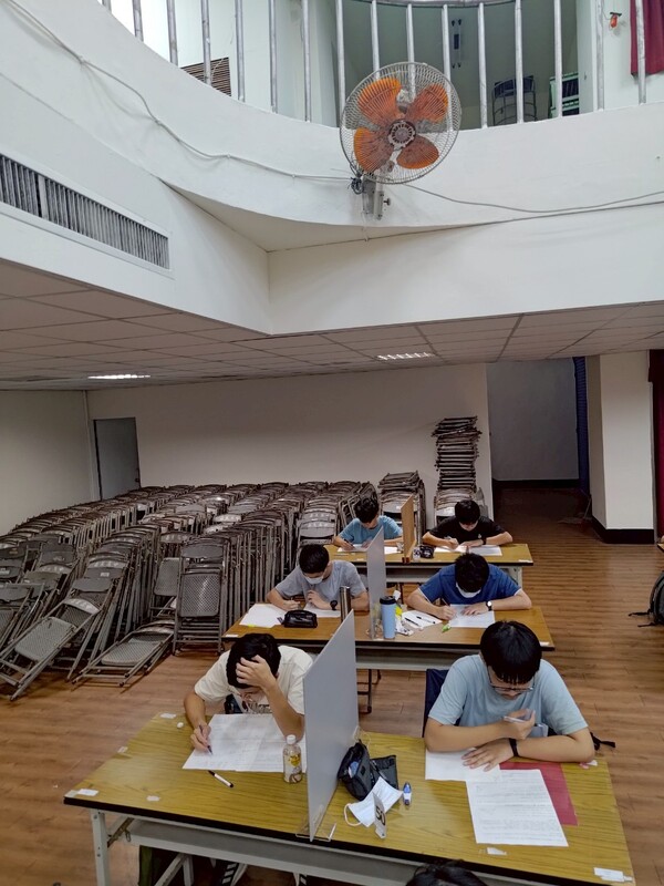 圖片說明