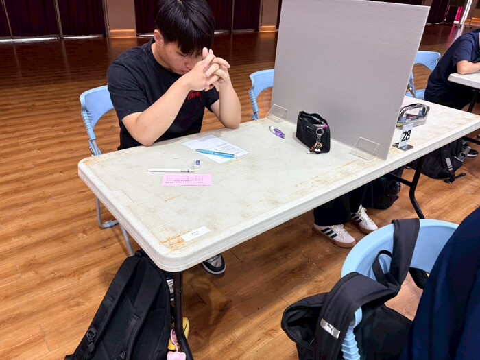 ImgDesc