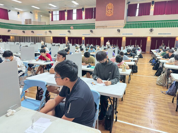ImgDesc