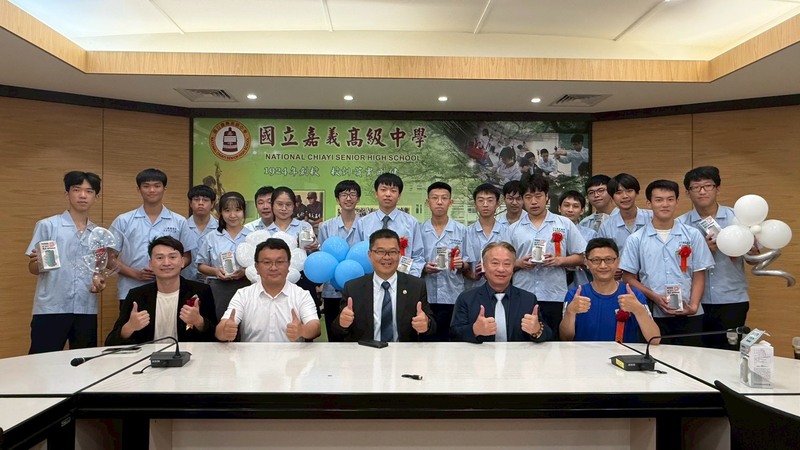 彰雲嘉最耀眼，嘉中錄取臺大醫牙電資人數創新高