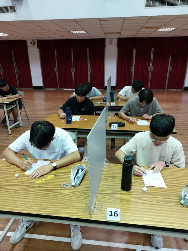 圖片說明