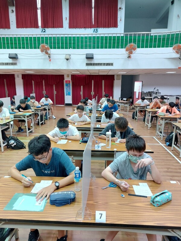圖片說明