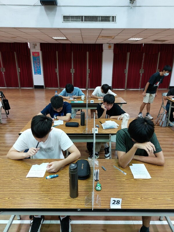 圖片說明